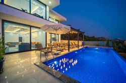 Villa Linos 2