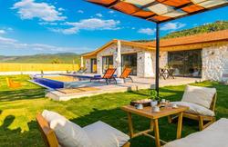 Villa Miat