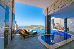 Villa Heart