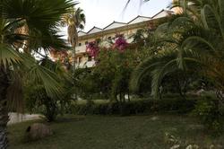 Hotel Pataros