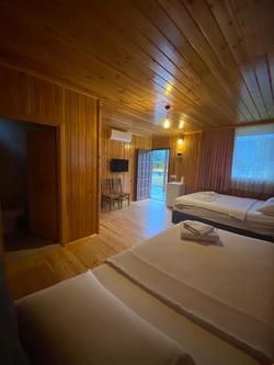Kandyba Bungalow