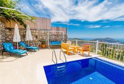 Villa White