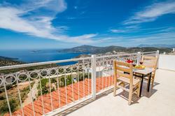 Villa White