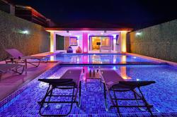 2 Odalı Özel Havuzlu Villa NN156