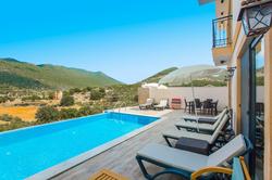 Villa Light 1