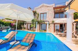 Villa Brand