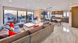 Villa Dry White