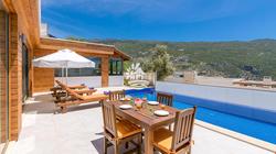 Villa Ella 3