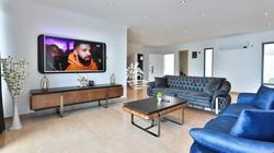Villa Nirvana