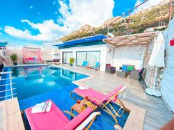 Villa Feel