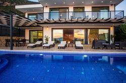 Villa Grey