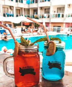 Mr Crane Hotel