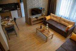 Golden World Hotel