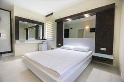 Otel Albos
