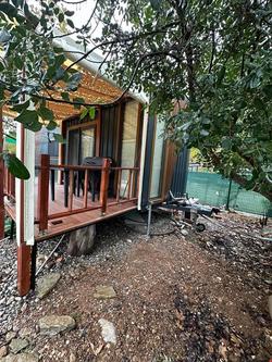 Tinycome Hotel
