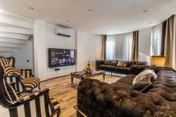 Red Premium Avantgarde | Serik