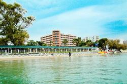 Hotel Holiday Kuşadası