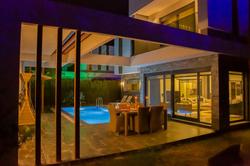 Luxury Villa Swan 3 Özel Havuzlu