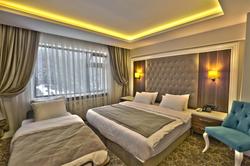 Lagoon Palace Spa & Activities