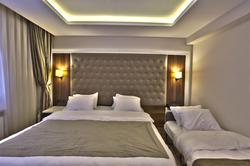 Lagoon Palace Spa & Activities