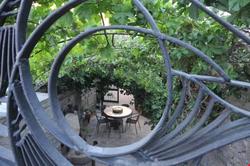 Assosyal Otel