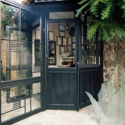 Assosyal Otel