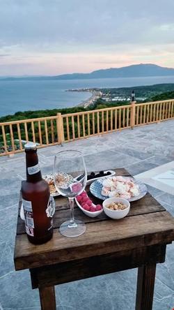 Karadut Taş Otel