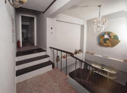 Iola Otel