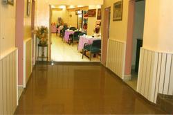 Yunus Hotel