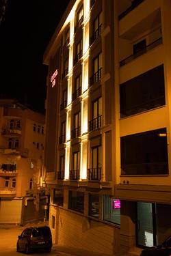 Otel 28