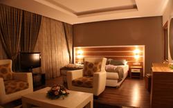 Fourway Hotel Spa & Restaurant