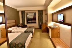 HB Royal Hotel