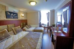 Hermanos Hotel