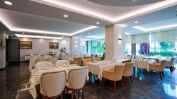 Aura Marina Hotel