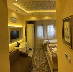 Elisa Hotel & Apart