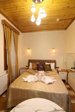 Gür Hotel