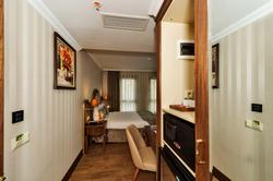 RealStar Hotel