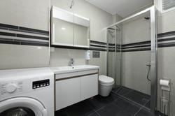 Uzay Suite 1