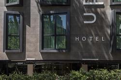 Upsuites Hotel