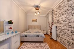 Center Suite 5