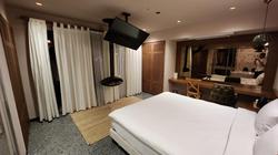 Barry Hotel