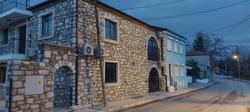 Chakra Vourla Hotel