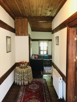 Lonca Konuk Evi