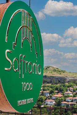 Saffronia 1900  Konak