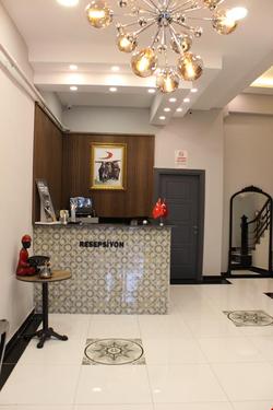 Class Hotel