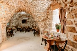 Kasr-i Kikan Hotel