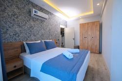 Class Premium House