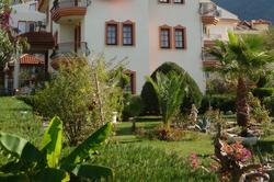 Everest Hotel