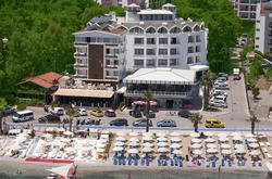 Class Beach Hotel