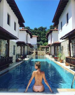 Mundos Suites
